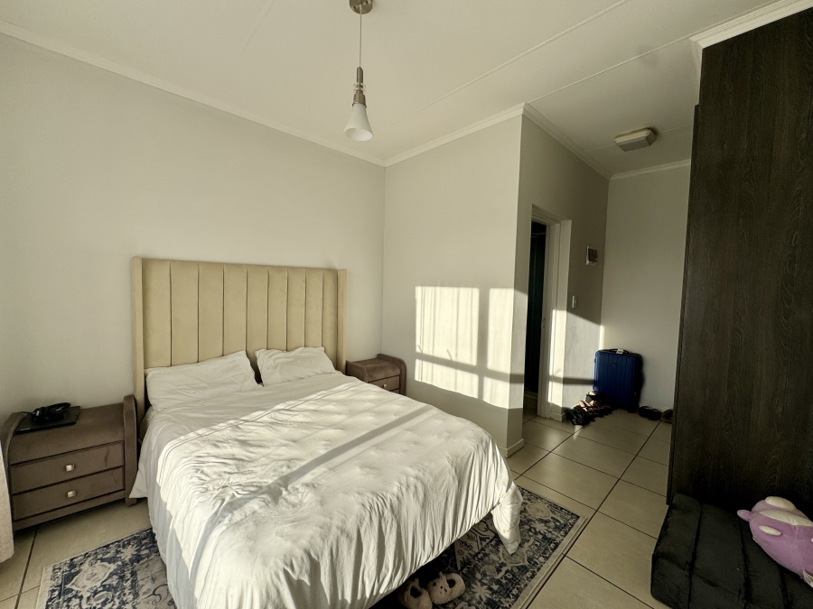 1 Bedroom Property for Sale in Sandown Western Cape